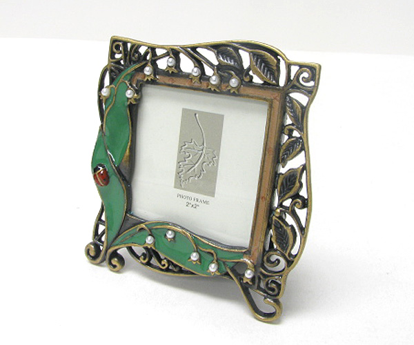 Pearl and epoxy lady bug metal art square picture frame