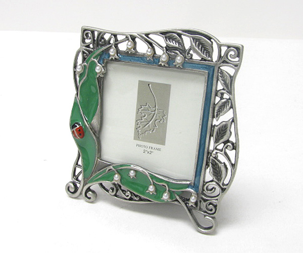 Pearl and epoxy lady bug metal art square picture frame