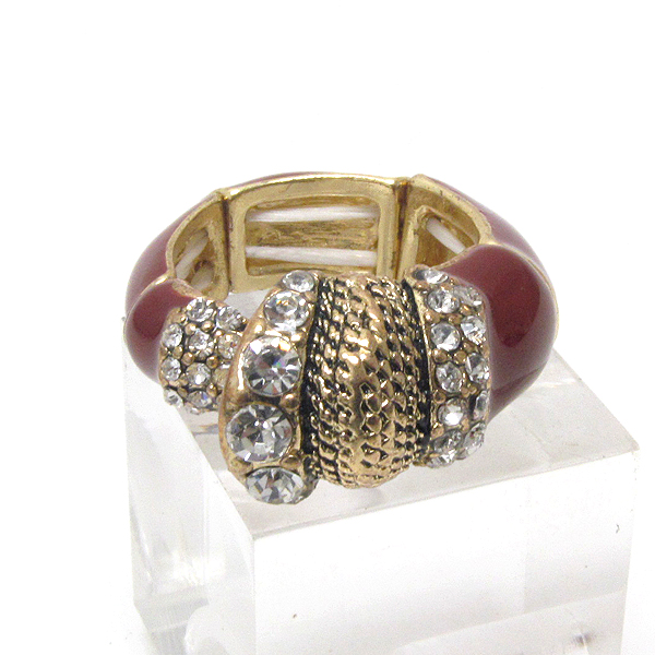 Crystal and epoxy stretch ring