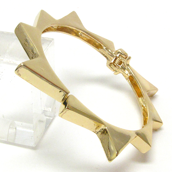 ARCHITECTURAL DESIGN HINGE BANGLE BRACELET