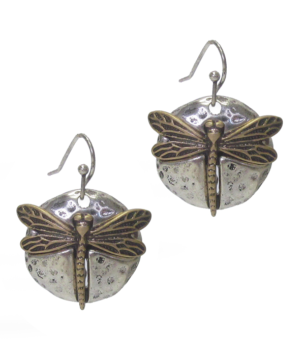 DRAGONFLY ON HAMMERED DISK EARRING