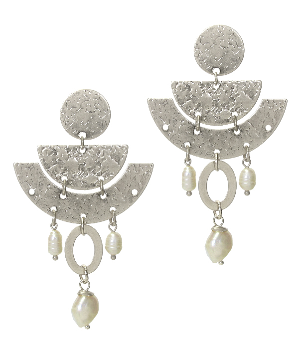 TEXTURED METAL AND FRESHWATER PEARL DROP EARRING