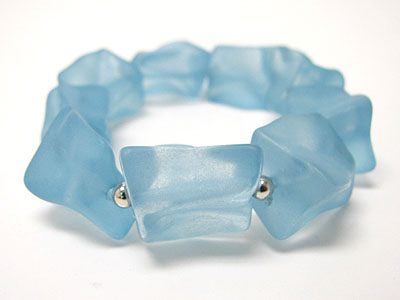 Acrylic ice cube nugget stretch bracelet