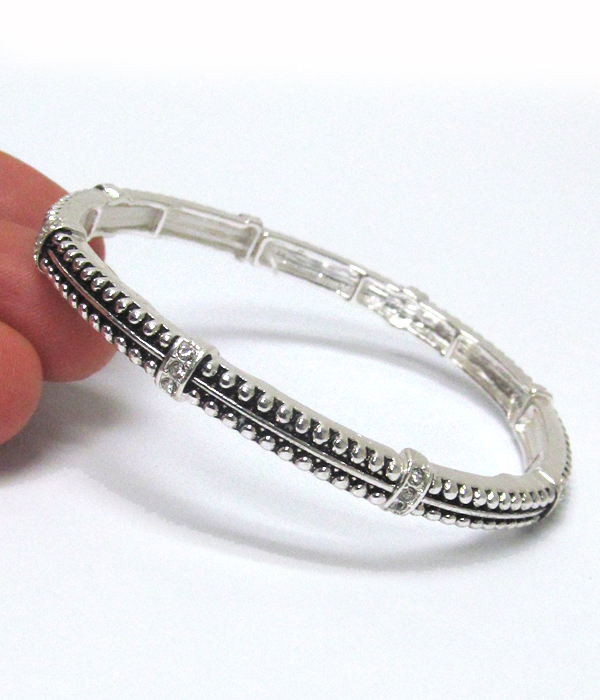 Textured metal stackable stretch bracelet