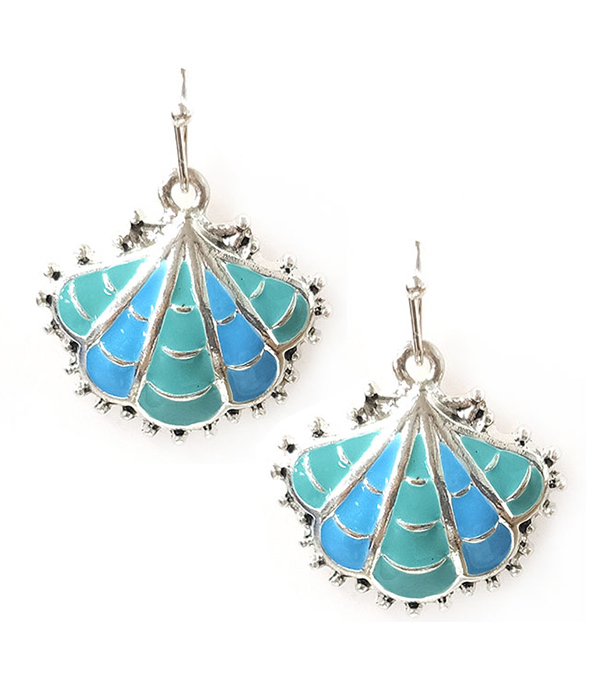 Sealife theme epoxy shell earring