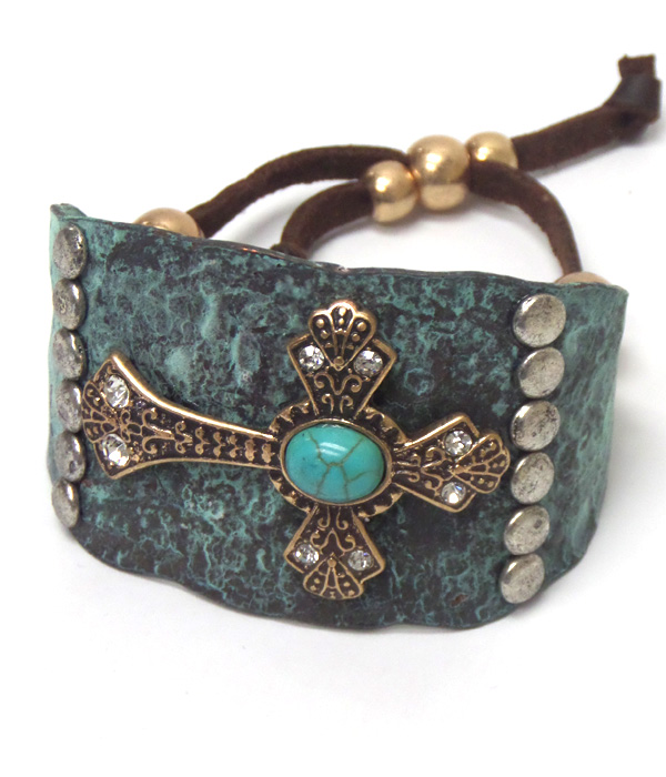 Metal cross pull tie bracelet