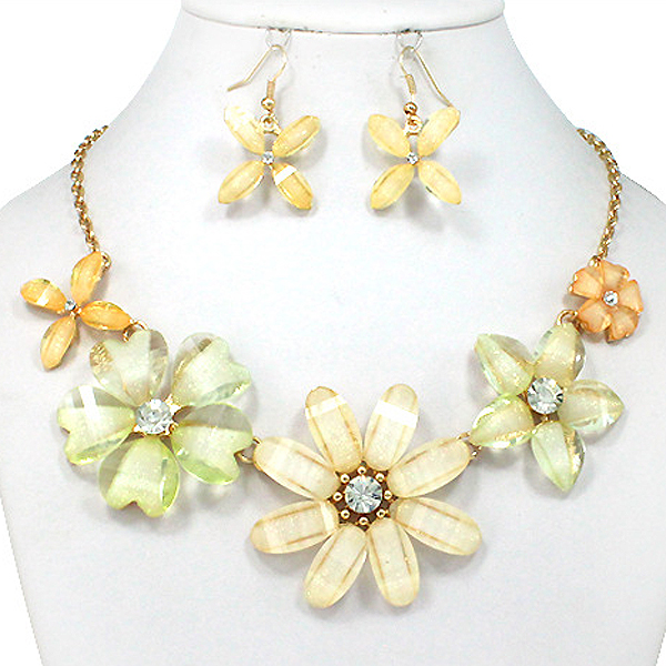Crystal center and glass petal multi flower link statement necklace earring set