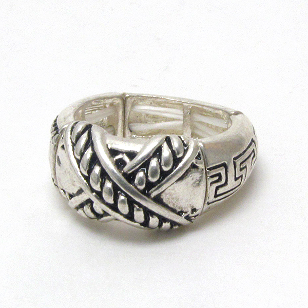 Designer pattern metal casting stretch ring