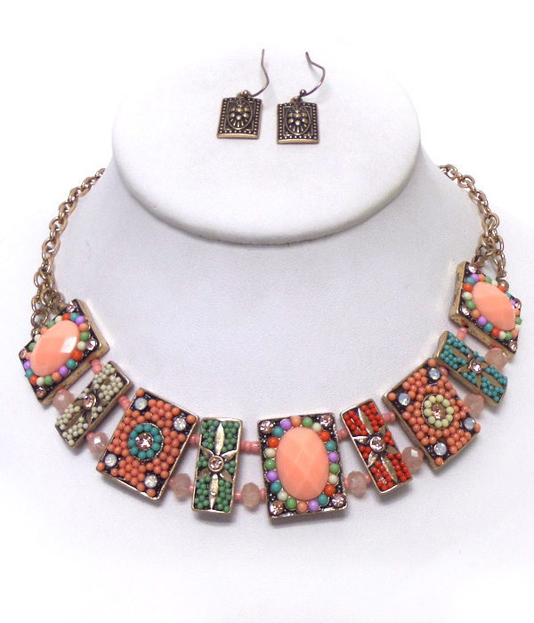 Squares linked with multibeads and stones necklace set