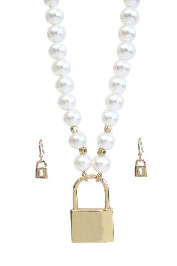 LOCK PENDANT AND PEARL CHAIN NECKLACE SET