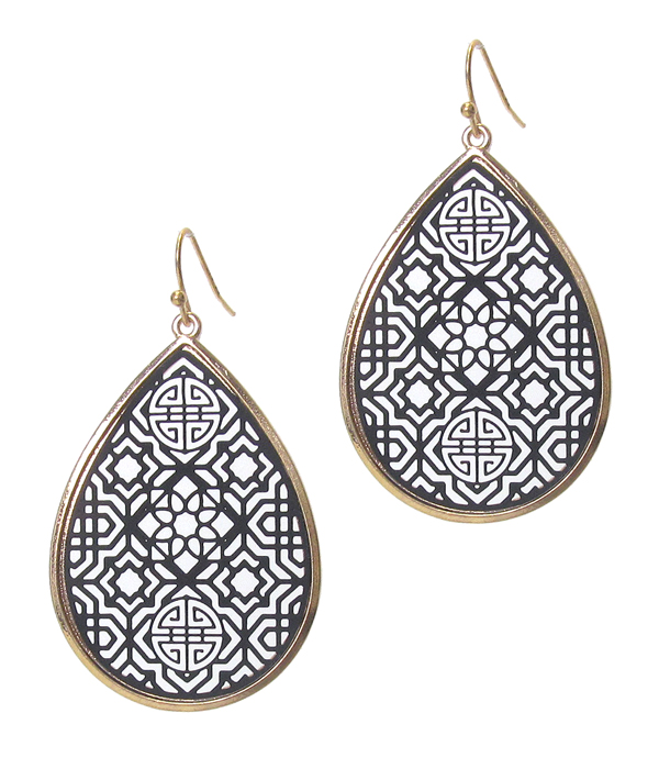 METAL FILIGREE TEARDROP EARRING