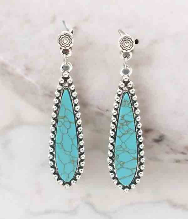 Turquoise teardrop earring