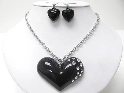 Crystal stud large acryl puffy heart pendant long  necklace set 