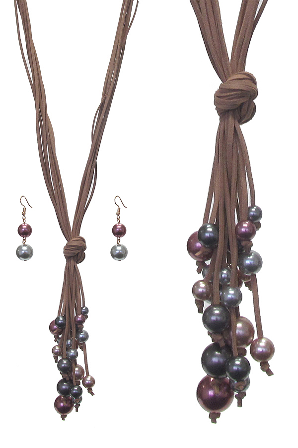 MULTI PEARL AND SUEDE CHAIN NECKLACE SET