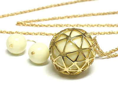 Metal mesh large acryl ball long chain necklace and earring set