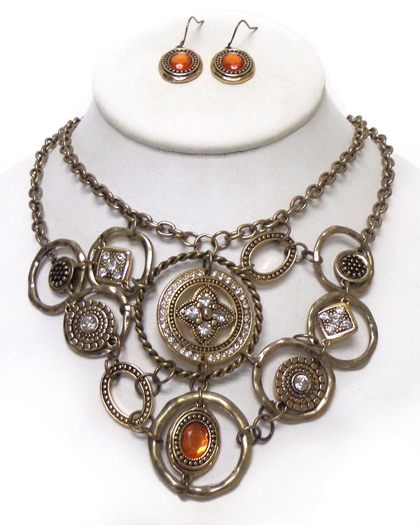 Hammered linked metal rings with stones necklace set