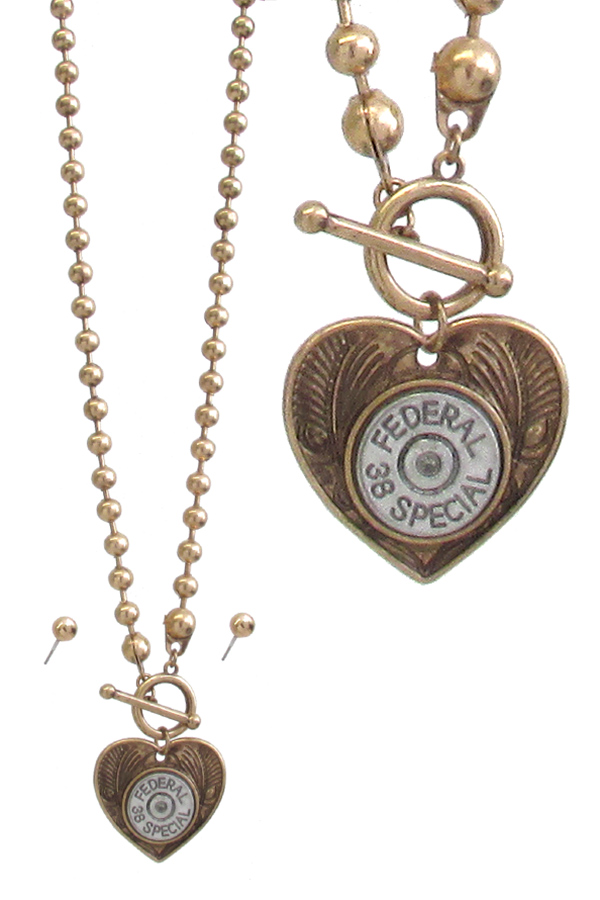 BULLET HEART PENDANT TOGGLE NECKLACE SET