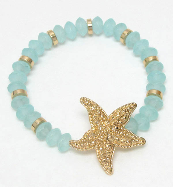 Textured starfish and ice bead stretch bracelet