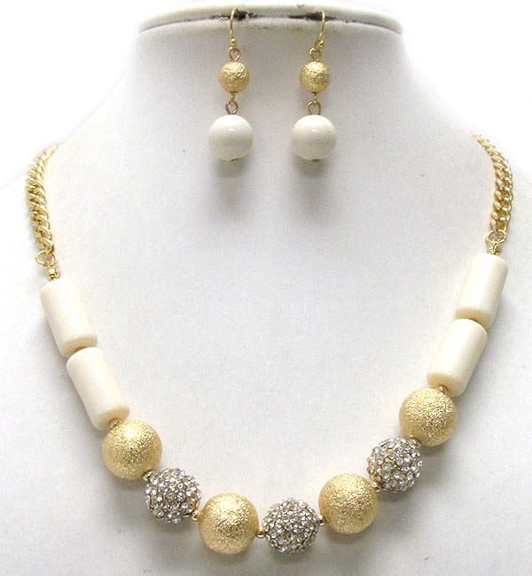 Multi sandy balls and metal crystal fire balls and acryl rectangle shape drop chain necklace earring set