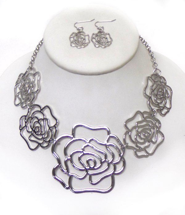 Multisize cutout rose hook earrings necklace set
