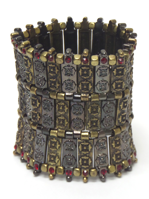 Crystal detail flower textured tall metal bar link stretch bracelet