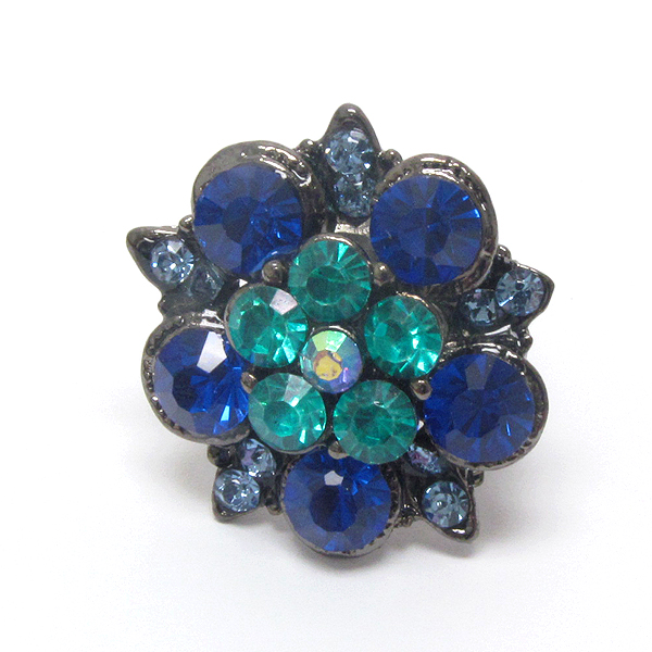 Multi crystal deco adjustable flower ring