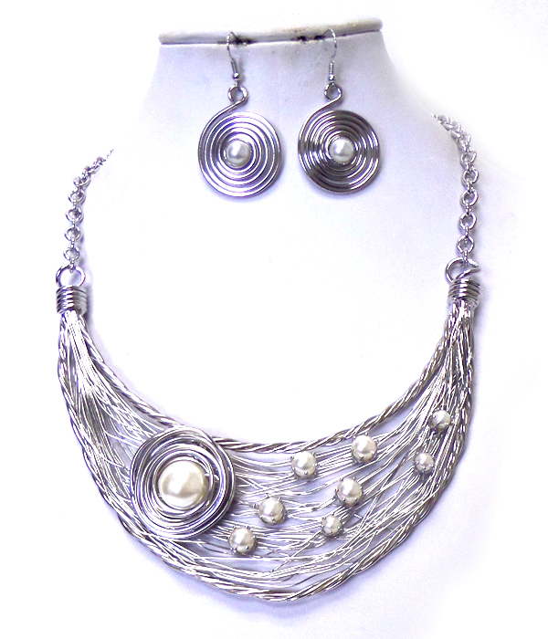 Wire art with pearls choker necklace set