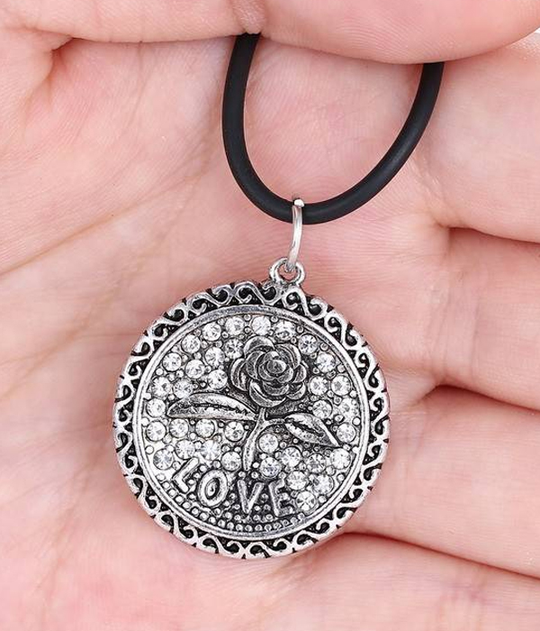 Crystal stud love flower round pendant necklace -valentine