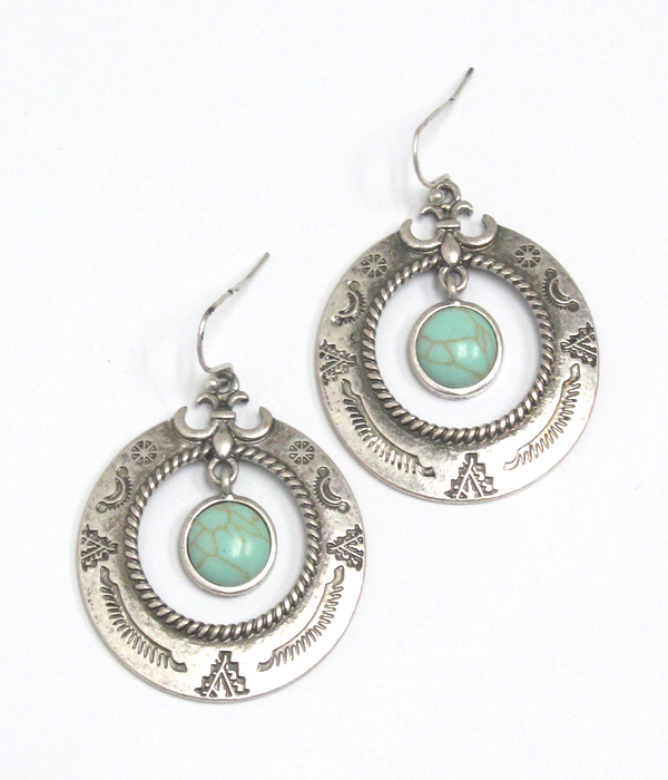 Western theme turquoise round earring