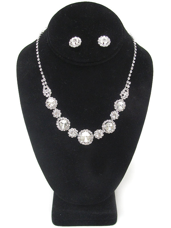 Facet glass and rhinestone necklace set
