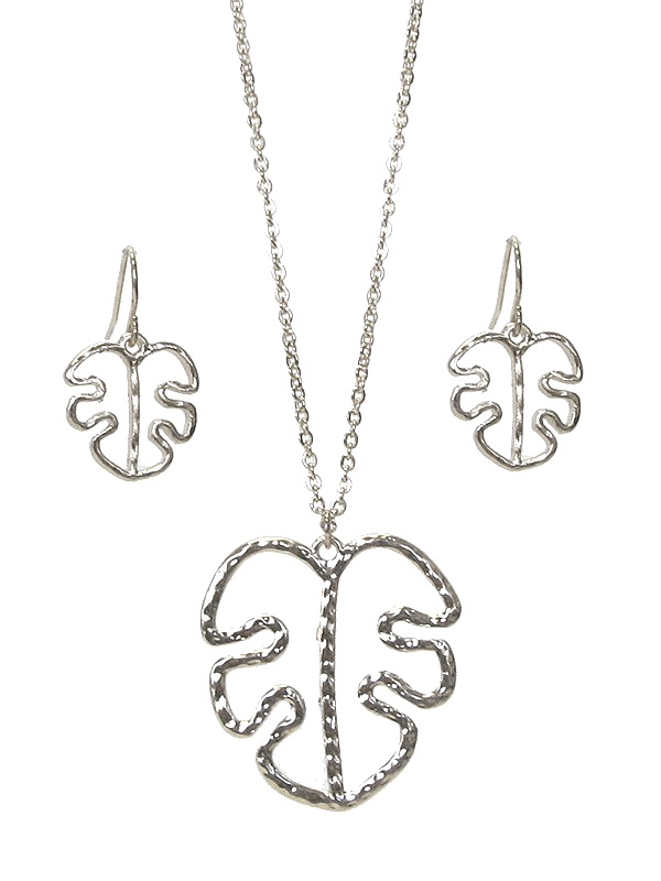 GIANT MONSTERA LEAF PENDANT NECKLACE SET