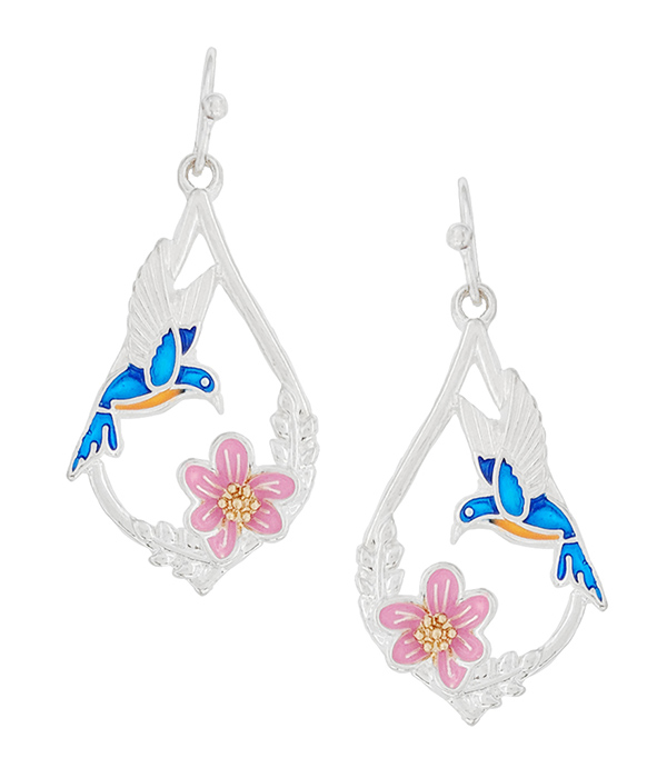 Garden theme heart earring - humming bird flower