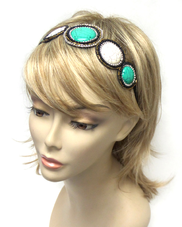 Turquoise stone with seedbead borders headband