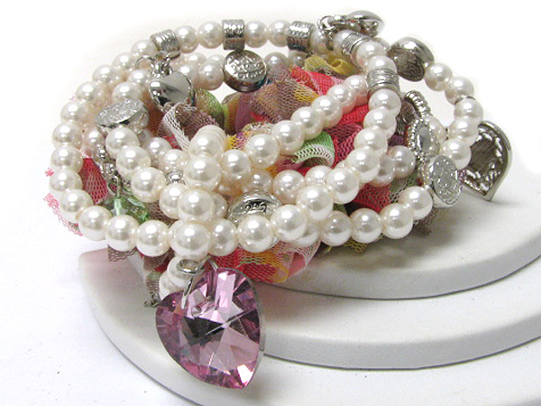 CRYSTAL HEART CHARM MULTI ROW PEARL AND CHIFFON MIXED STREATCH BRACELET