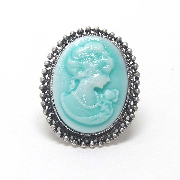Cameo adjustable ring