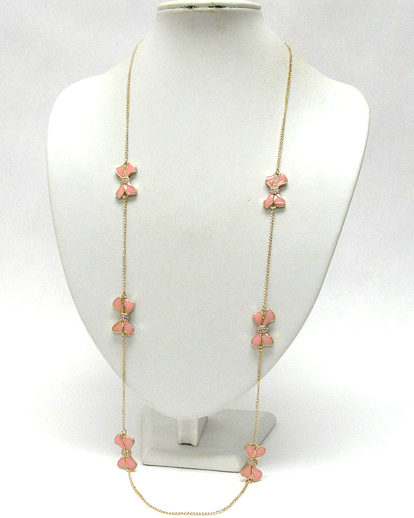 Multi crystal metal epoxy bow patern drop long chain necklace