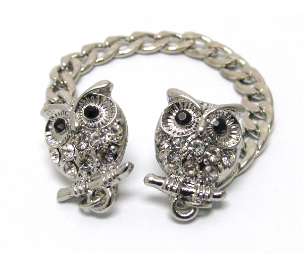 Two crystal owl with chain collar pin
