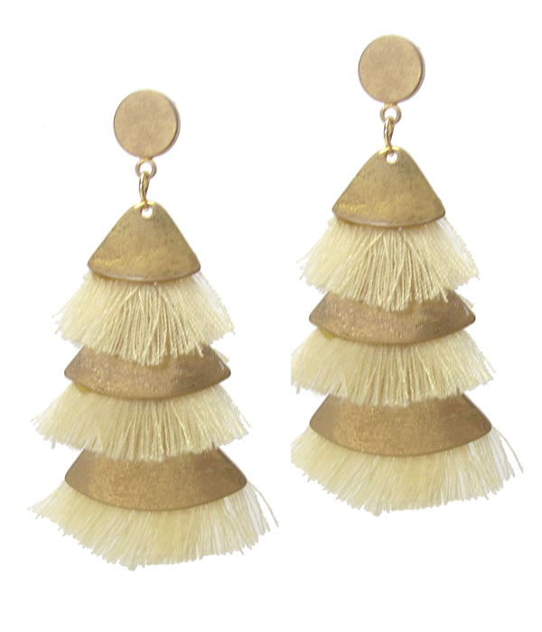 TRIPLE THREAD TASSEL DROP EARRING