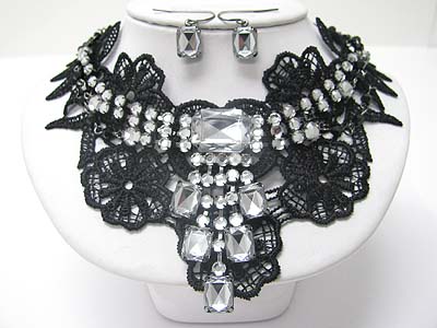 Epoxy stone deco fabric mesh bib style necklace