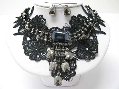 Epoxy stone deco fabric mesh bib style necklace 