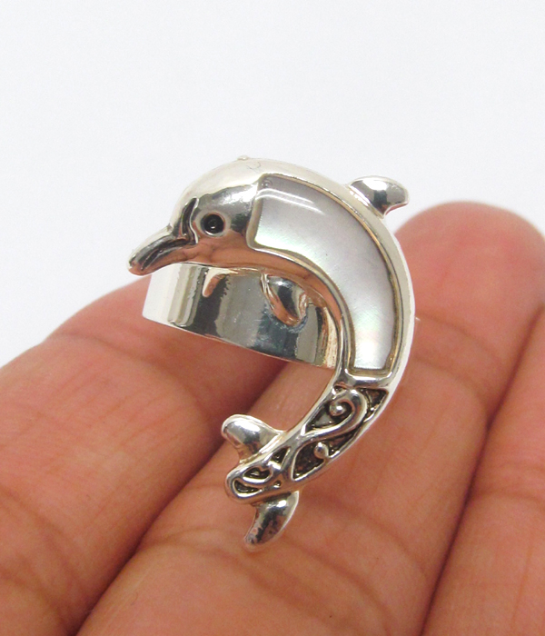 Mother of pearl dolphin adjustable ring