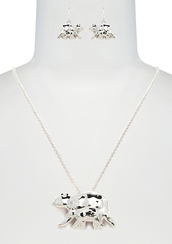 MAMA BEAR THEME NECKLACE SET