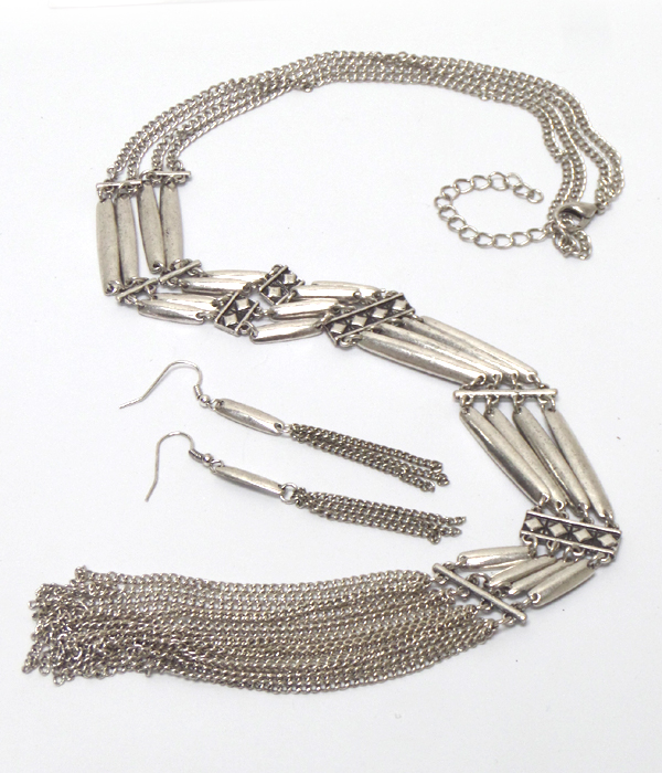 METAL LINKES WITH CHAIN TASSEL DROP NECKLACE SET