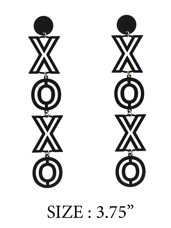 Xoxo earring