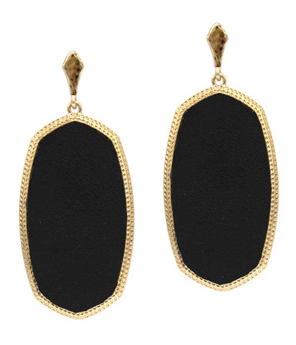 ANIMAL SKIN TEXTURED EARRING