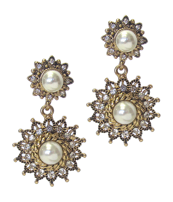 CRYSTAL AND PEARL MIX PARTY EARRING