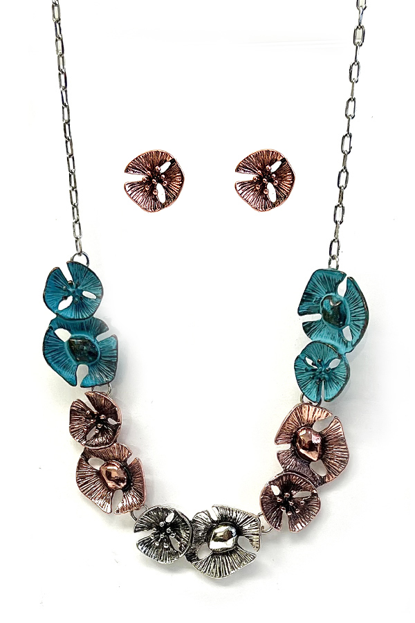 Vintage metal multi flower link necklace set