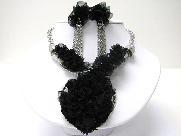 Crystal and chiffon large heart charm chain necklace earring set