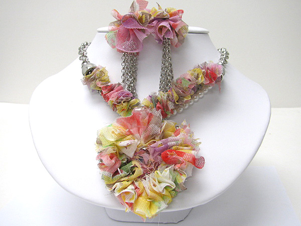 Crystal and chiffon large heart charm chain necklace earring set