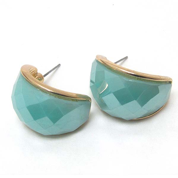 Curved faux stone stud earring